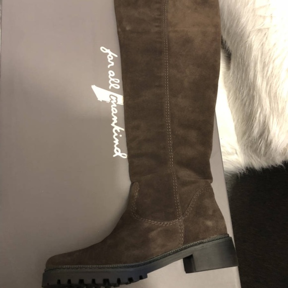 seven for all mankind boots